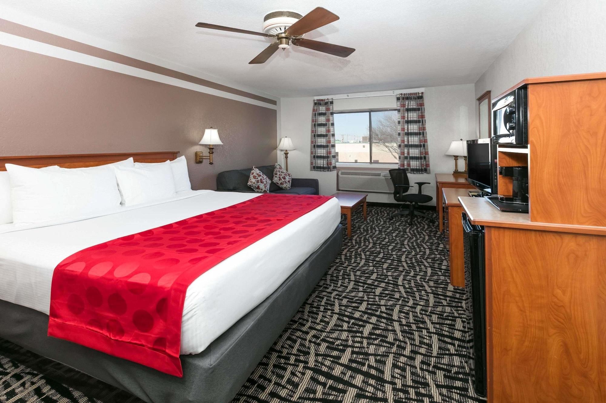 Ramada By Wyndham Oklahoma City Airport North Extérieur photo